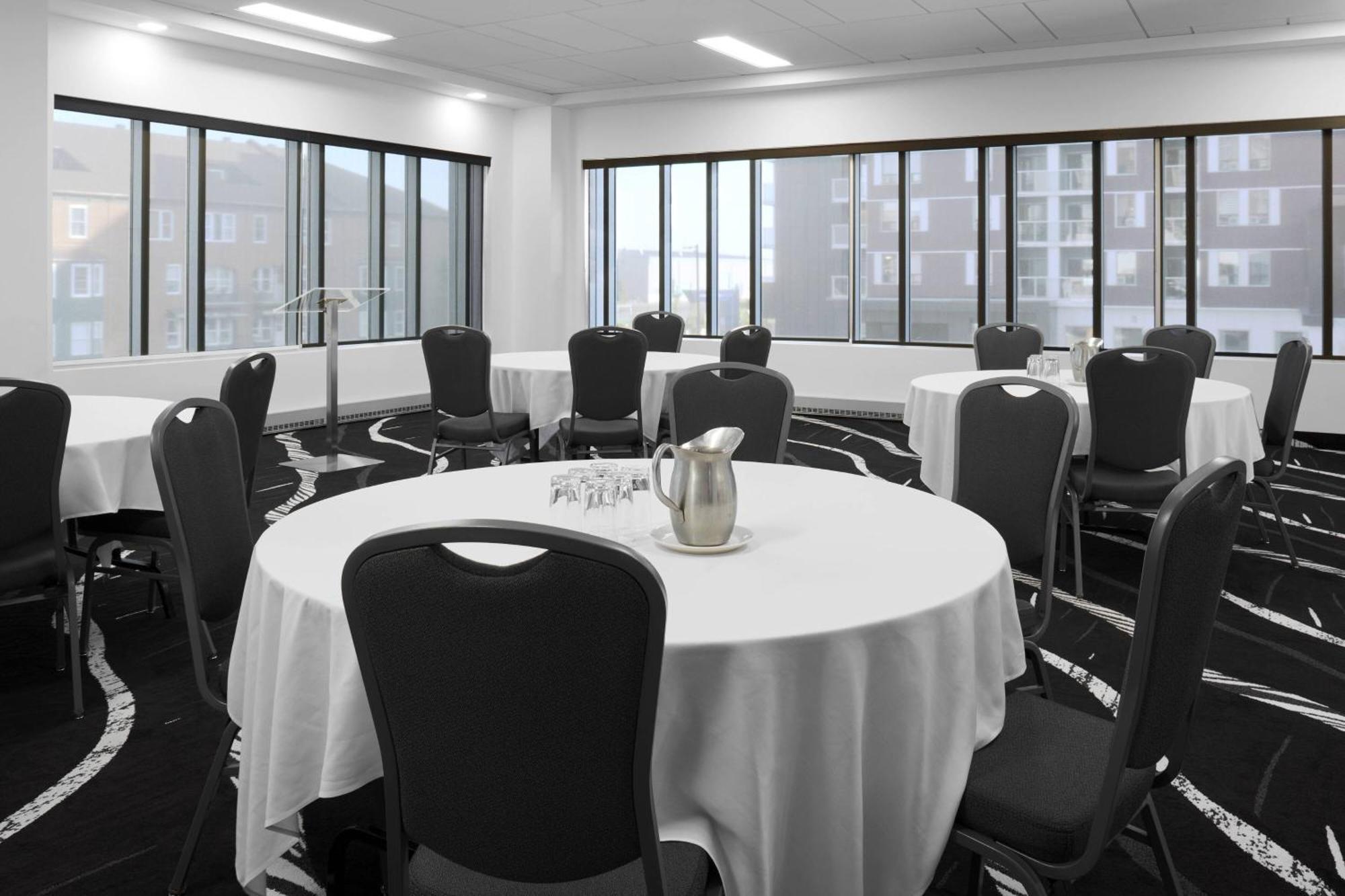 Delta Hotels By Marriott Trois Rivieres Conference Centre Eksteriør bilde